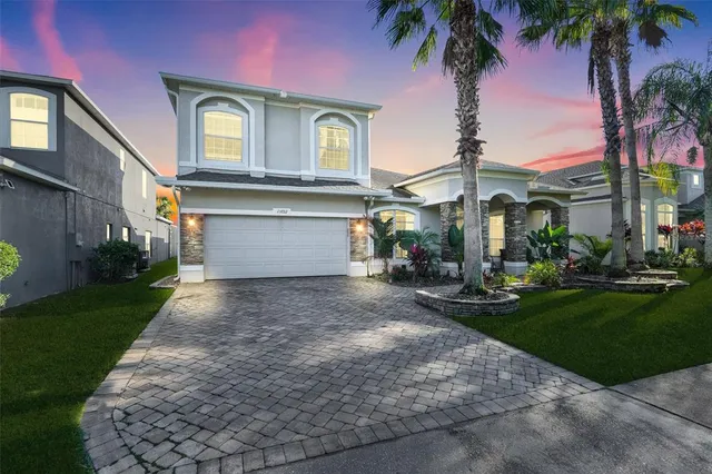 $775,000 | 13722 Fox Glove Street, Winter Garden, FL 34787