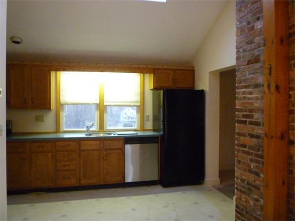71 Conant Street, Unit 5 Beverly, MA 01915 - Photo 2 of 7 Gallery Image 2