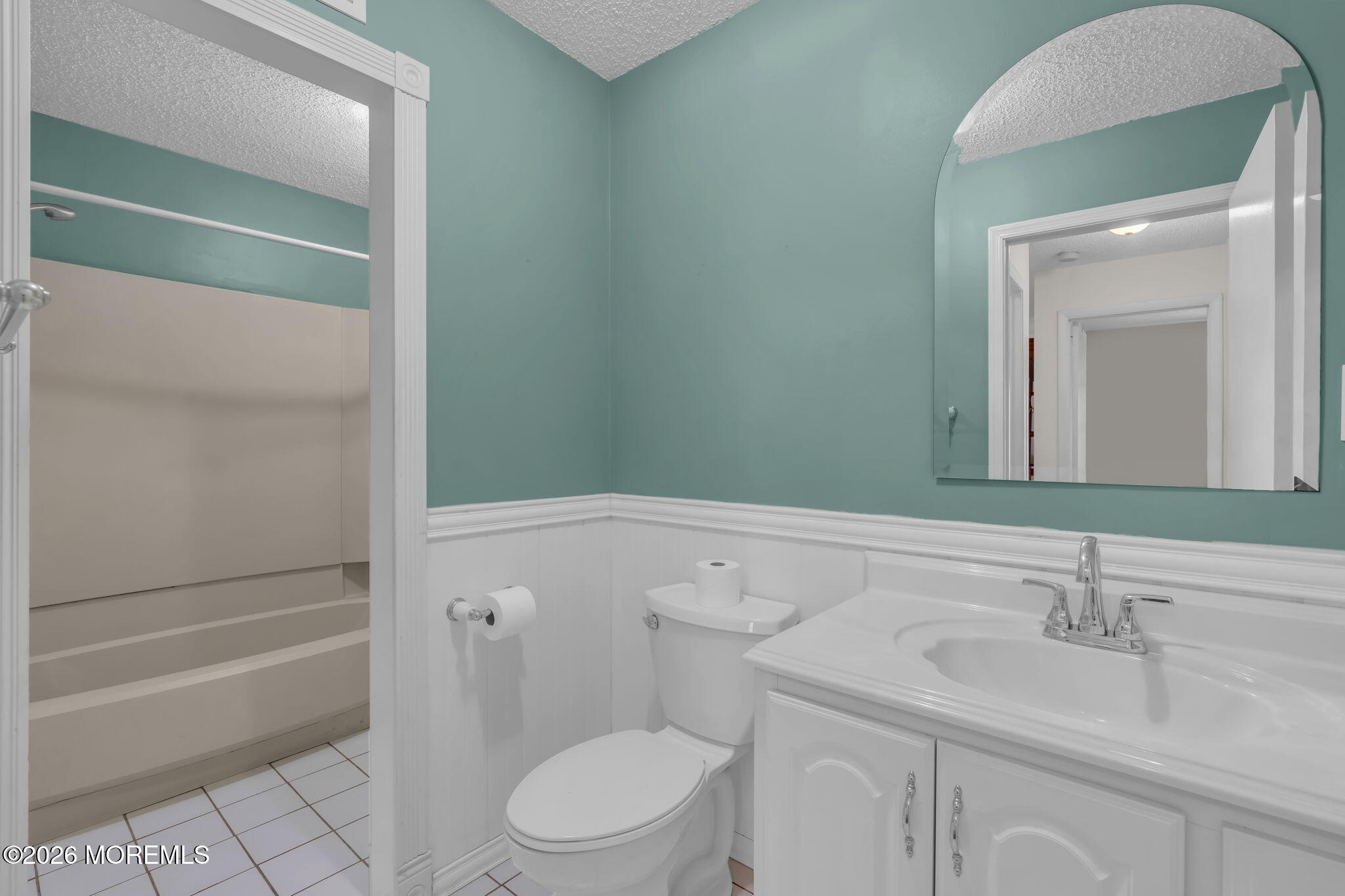 161 Frontier Way Tinton Falls, NJ 07753 - Photo 17 of 19 17