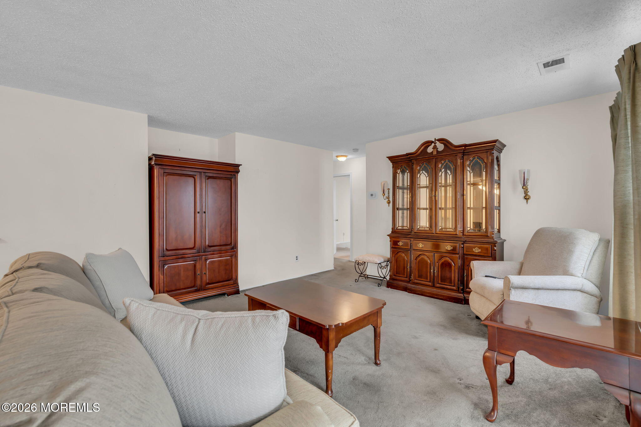 161 Frontier Way Tinton Falls, NJ 07753 - Photo 3 of 19 3