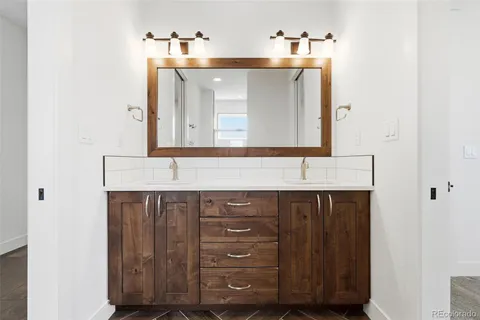 $1,270,000 | 900 Berthoud Peak Drive, Berthoud, CO 80513