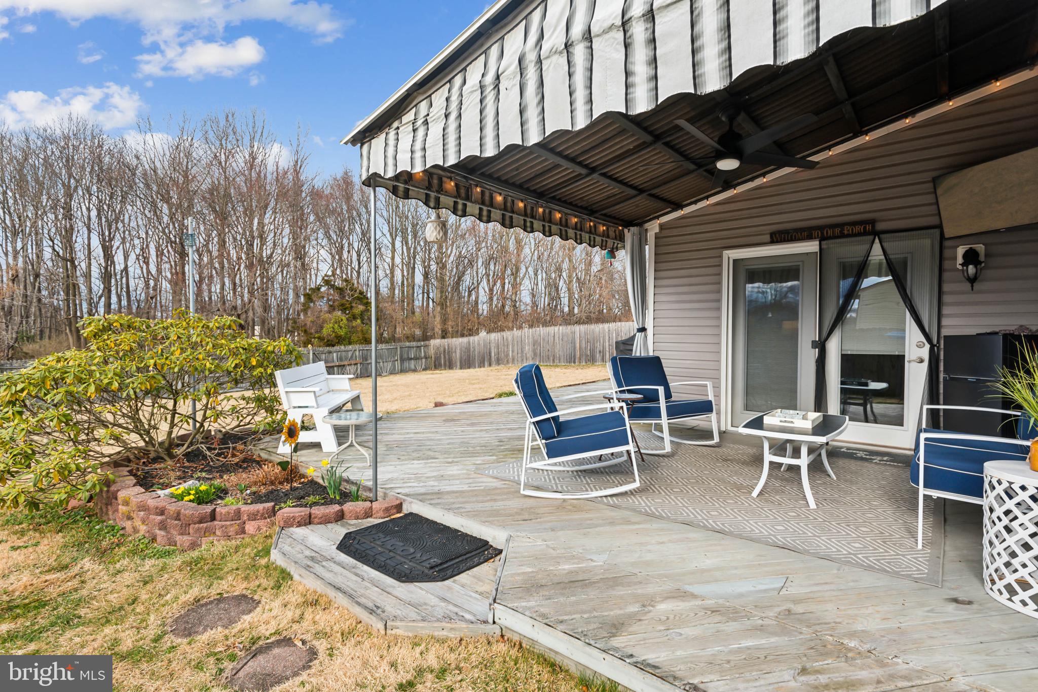 67 Edinburgh Road Blackwood, NJ 08012 - Photo 22 of 25 backyard patio