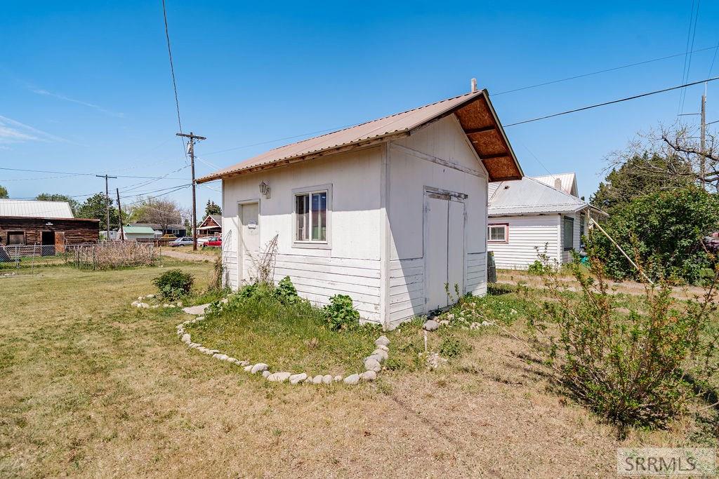 407 West Main Street St. Anthony, ID 83445 - Photo 28 of 41