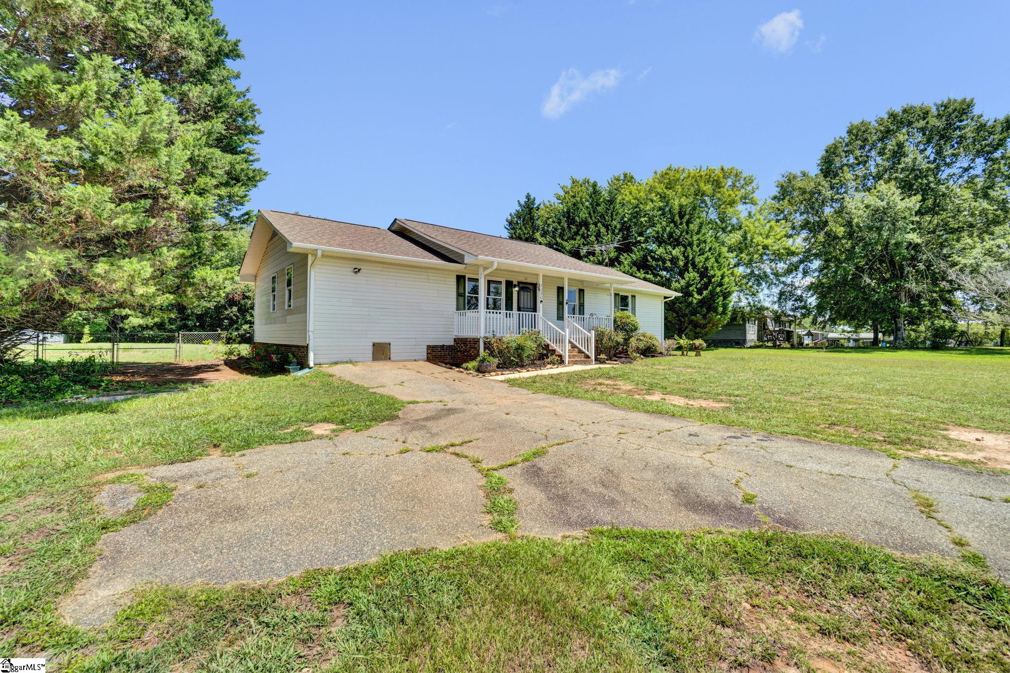 3856 Rainbow Lake Road Inman, SC 29349 - Photo 33 of 38