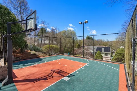 $1,549,900 | 7 Michelle Drive, Burlington, MA 01803