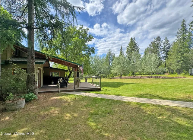 $860,000 | 197 Berry Hill, Cocolalla, ID 83813