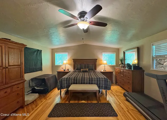 $860,000 | 197 Berry Hill, Cocolalla, ID 83813