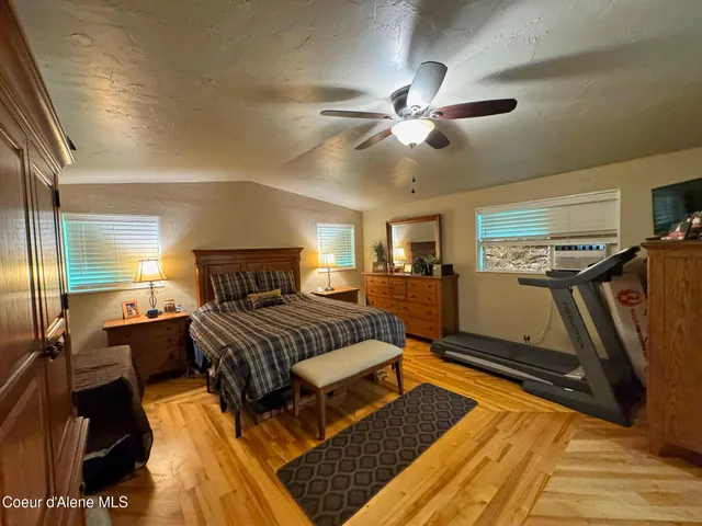 $860,000 | 197 Berry Hill, Cocolalla, ID 83813