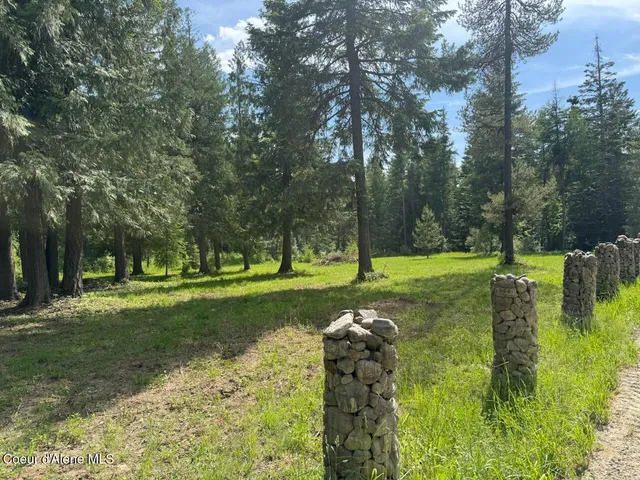 $860,000 | 197 Berry Hill, Cocolalla, ID 83813