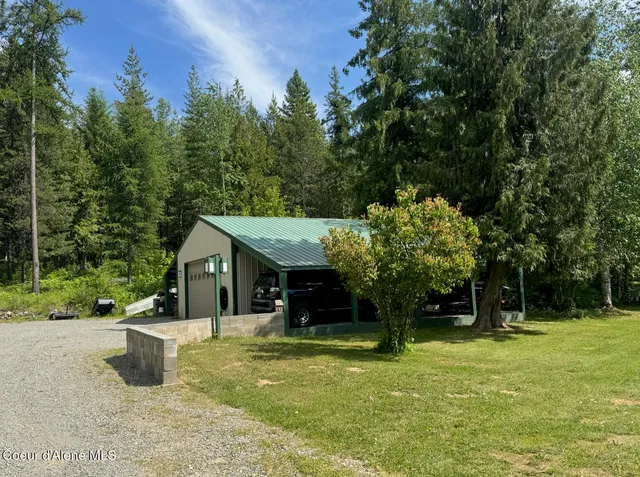 $860,000 | 197 Berry Hill, Cocolalla, ID 83813