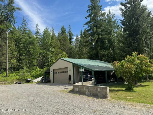 $860,000 | 197 Berry Hill, Cocolalla, ID 83813