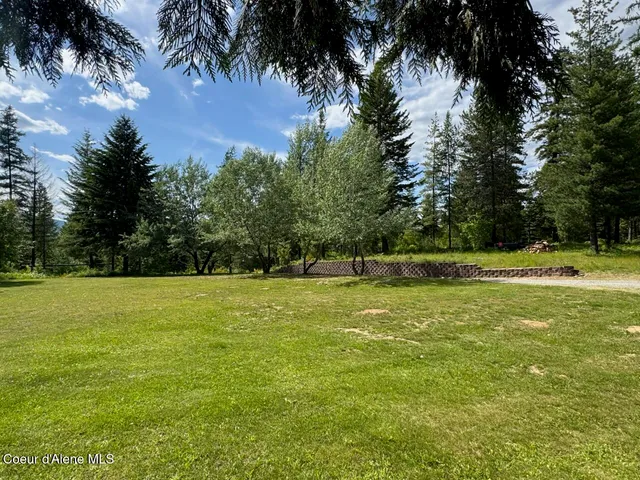 $860,000 | 197 Berry Hill, Cocolalla, ID 83813