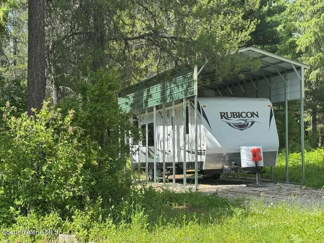 $860,000 | 197 Berry Hill, Cocolalla, ID 83813