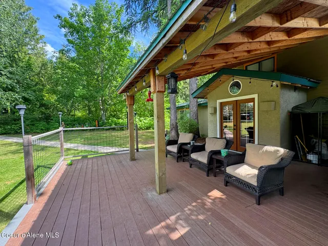 $860,000 | 197 Berry Hill, Cocolalla, ID 83813