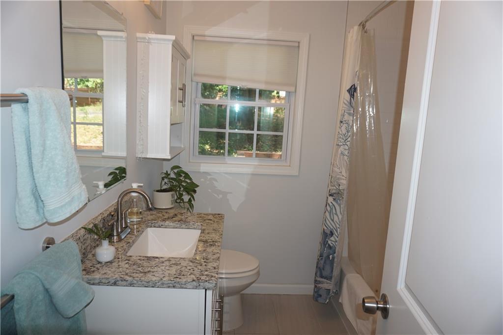 2163 Lilac Lane Decatur, GA 30032 - Photo 13 of 25