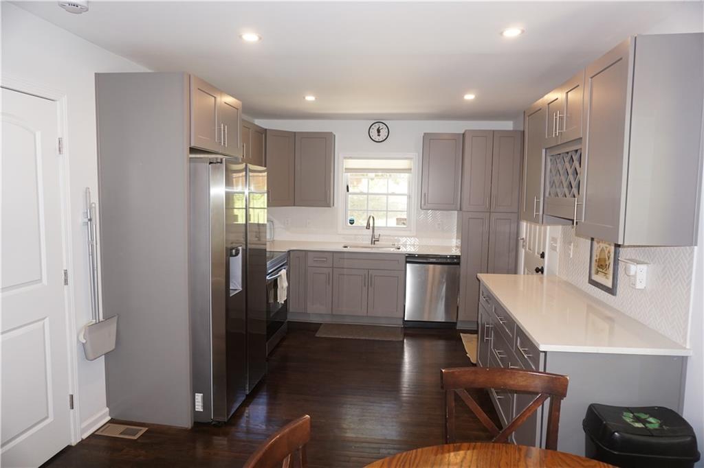 2163 Lilac Lane Decatur, GA 30032 - Photo 7 of 25