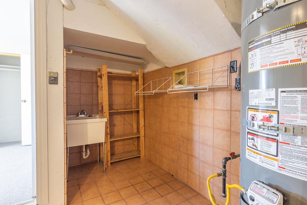 3455 Dover Road Redwood City, CA 94061 - Photo 32 of 39 a bathroom with a shower and a sink