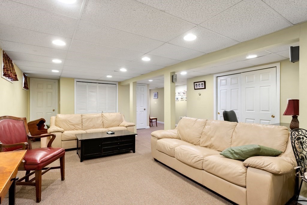 12 English Road Sudbury, MA 01776 - Photo 30 of 42
