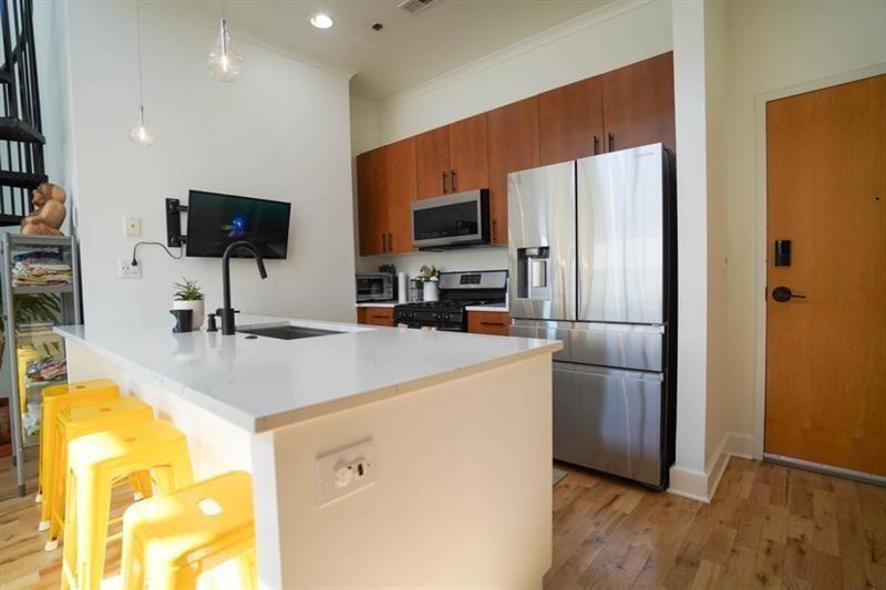 384 Ralph McGill Boulevard Northeast, Unit 410 Atlanta, GA 30312 - Photo 5 of 31
