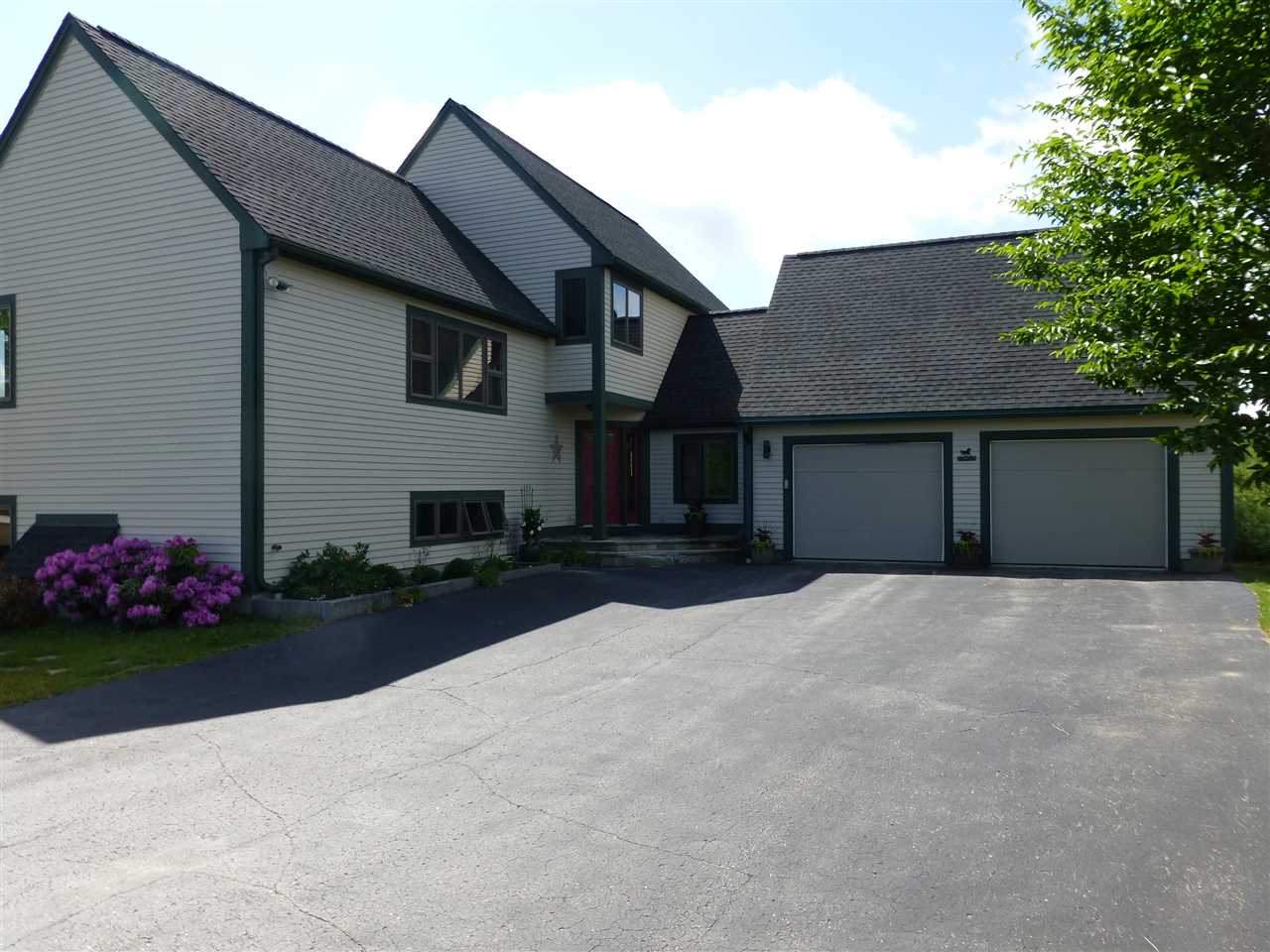 39 Granite Road Ossipee, NH 03864 - Photo 2 of 40