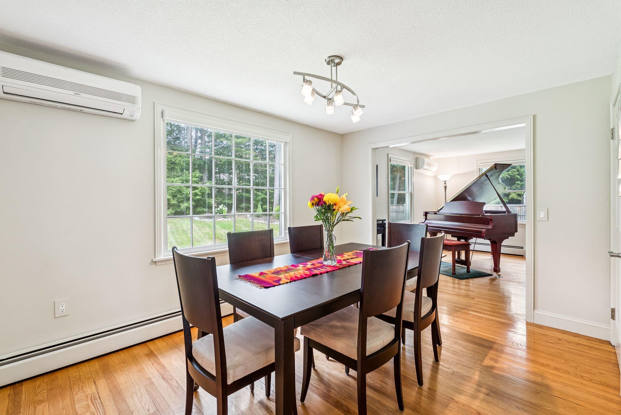 131 Oakhurst Road Cape Elizabeth, ME 04107 - Photo 6 of 37 Dining Room