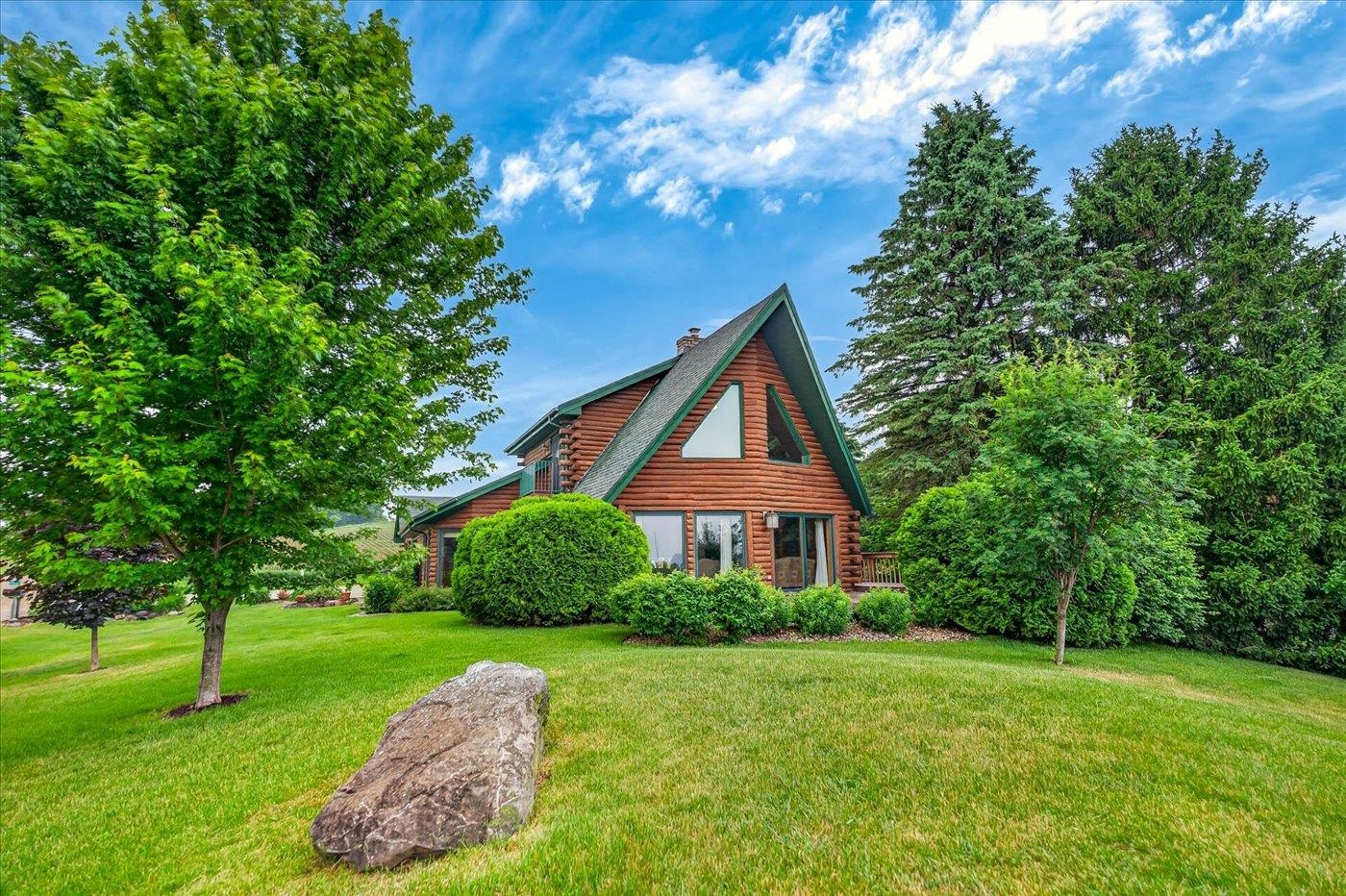 7943 Stagecoach Road Cross Plains, WI 53528 - Photo 4 of 59