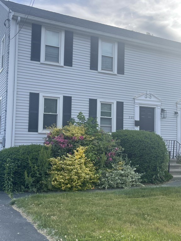 260 Massasoit Road Worcester, MA 01604 - Photo 2 of 30 Gallery Image 2