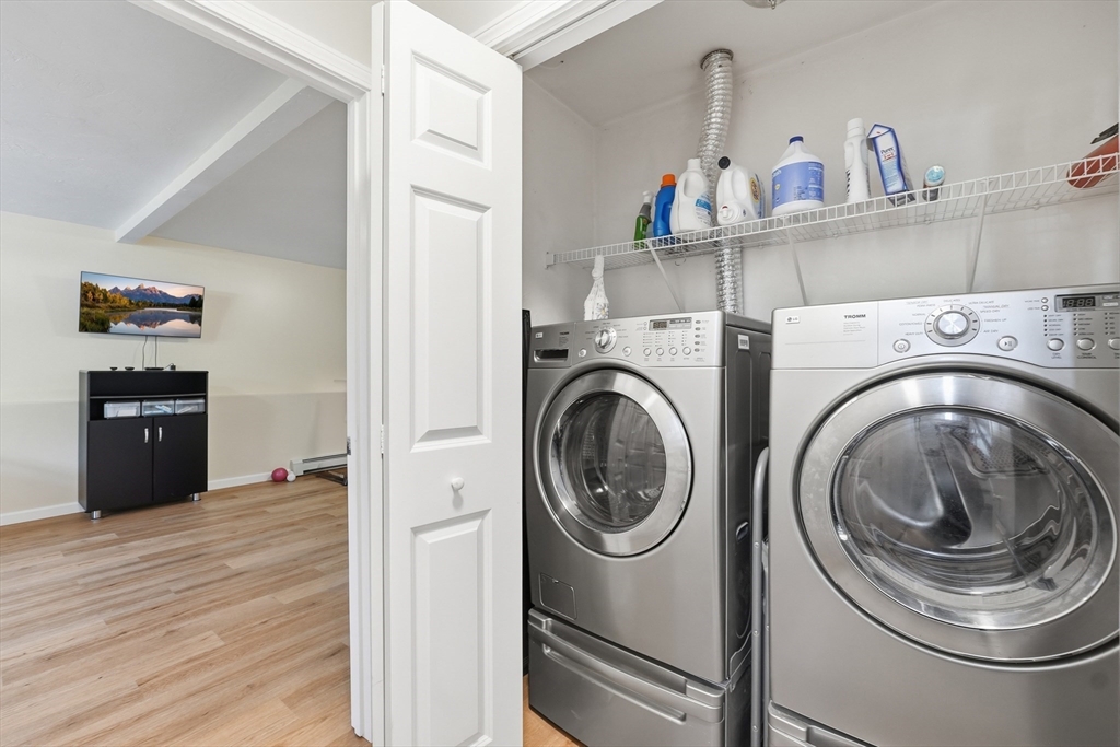 15 Primrose Street Worcester, MA 01604 - Photo 28 of 37
