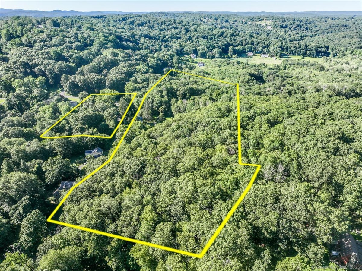 16 Farrell Road Newtown, CT 06470 - Photo 34 of 37