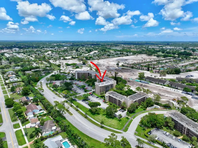 $100,000 | 4700 Lucerne Lakes Boulevard West, Unit 507, Lake Worth, FL 33467
