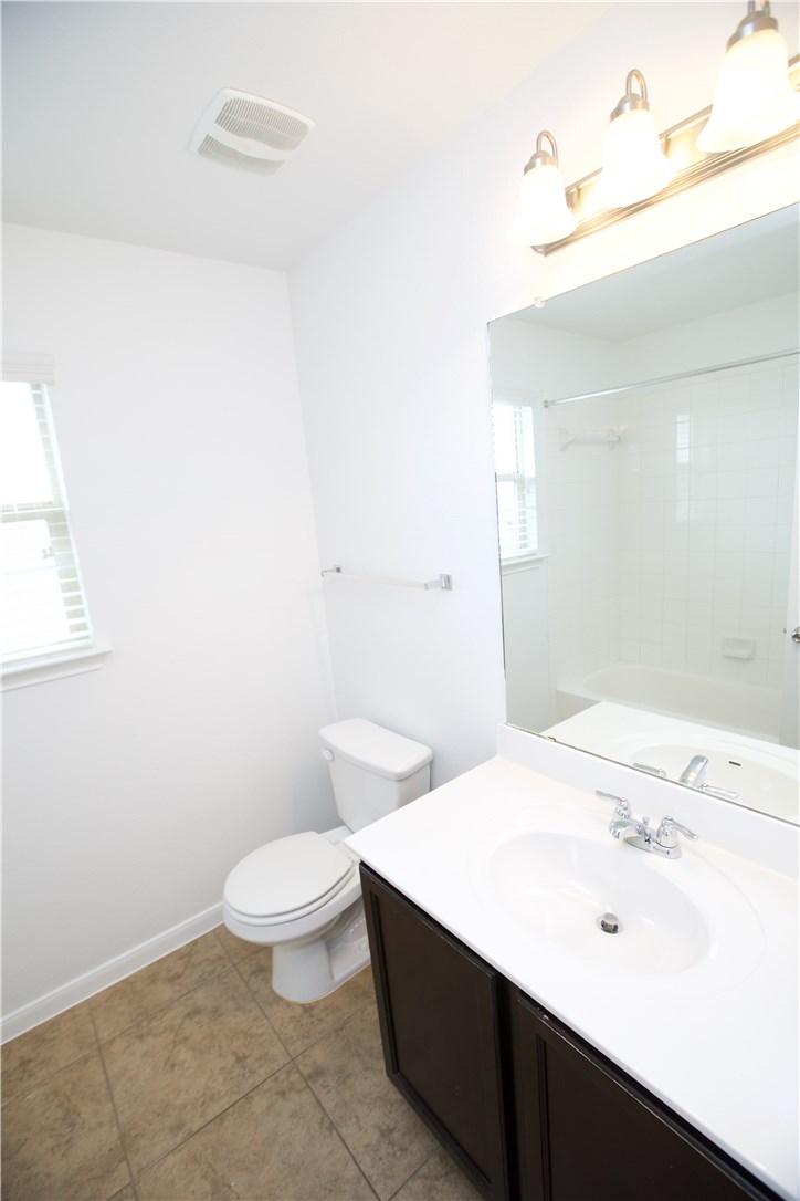 18421 Moreto Loop Pflugerville, TX 78660 - Photo 10 of 14