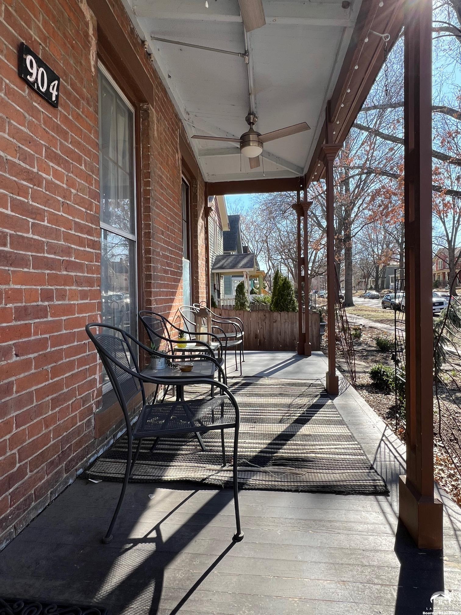 904 Rhode Island Street Lawrence, KS 66044 - Photo 11 of 73