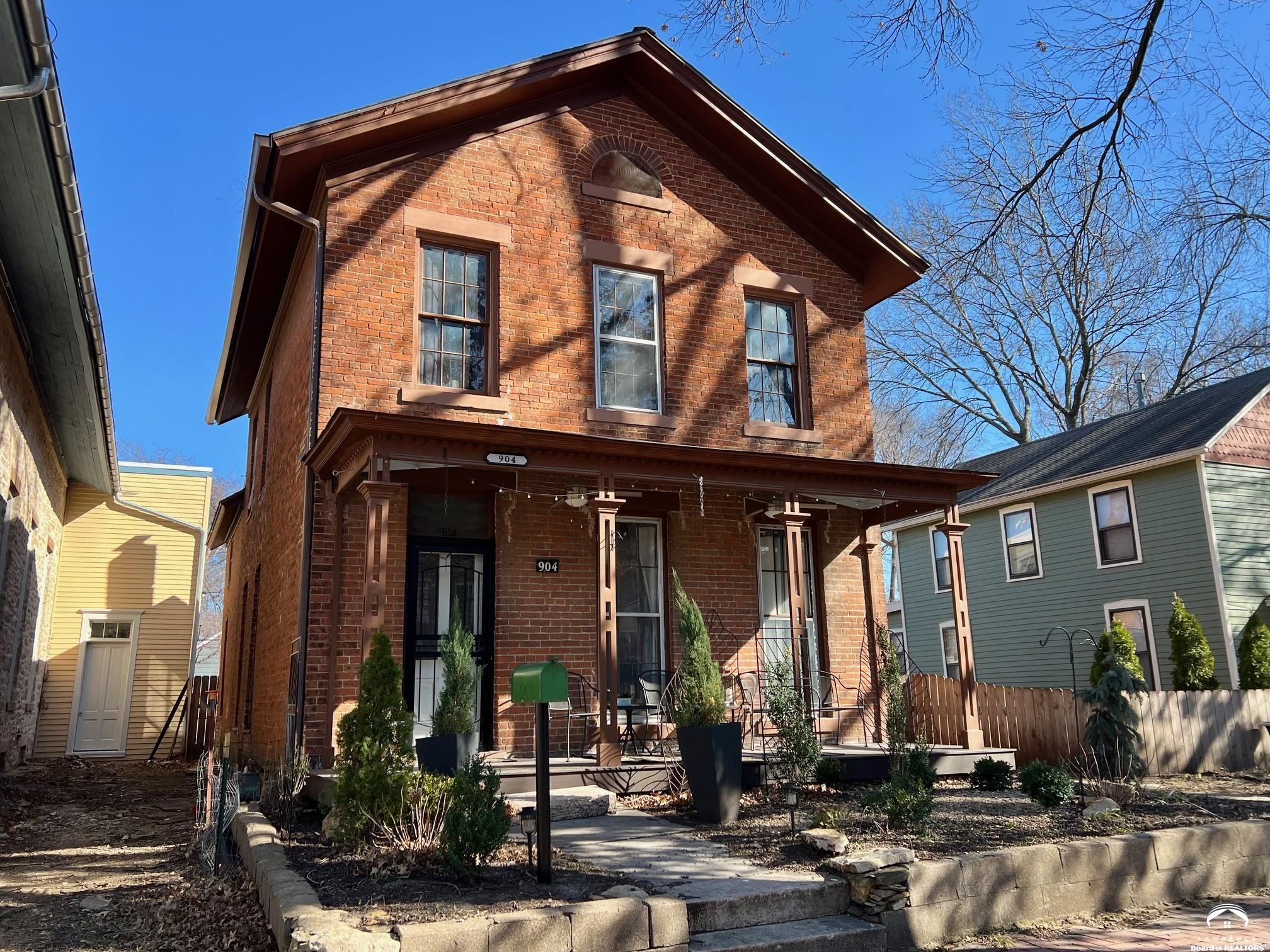 904 Rhode Island Street Lawrence, KS 66044 - Photo 23 of 73
