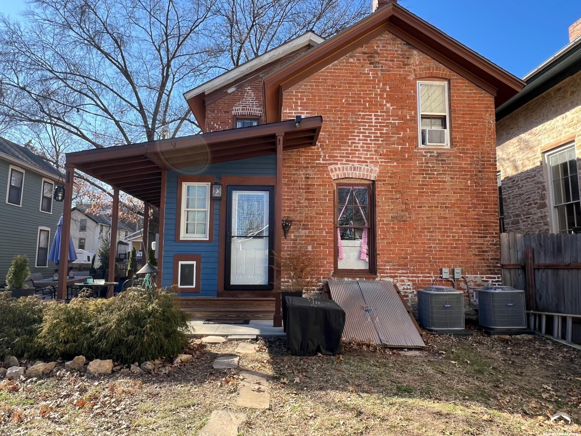 904 Rhode Island Street Lawrence, KS 66044 - Photo 40 of 73