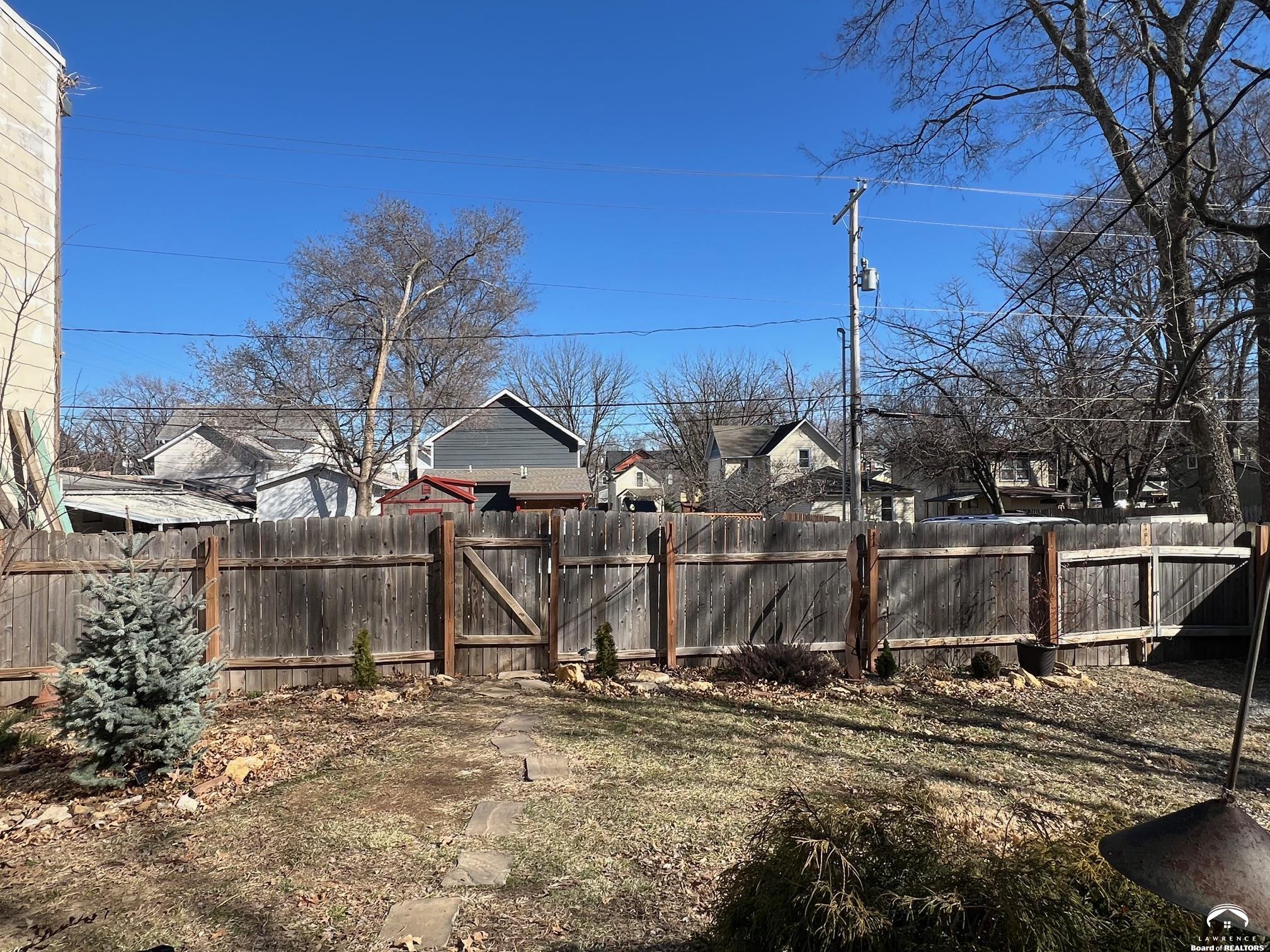 904 Rhode Island Street Lawrence, KS 66044 - Photo 42 of 73