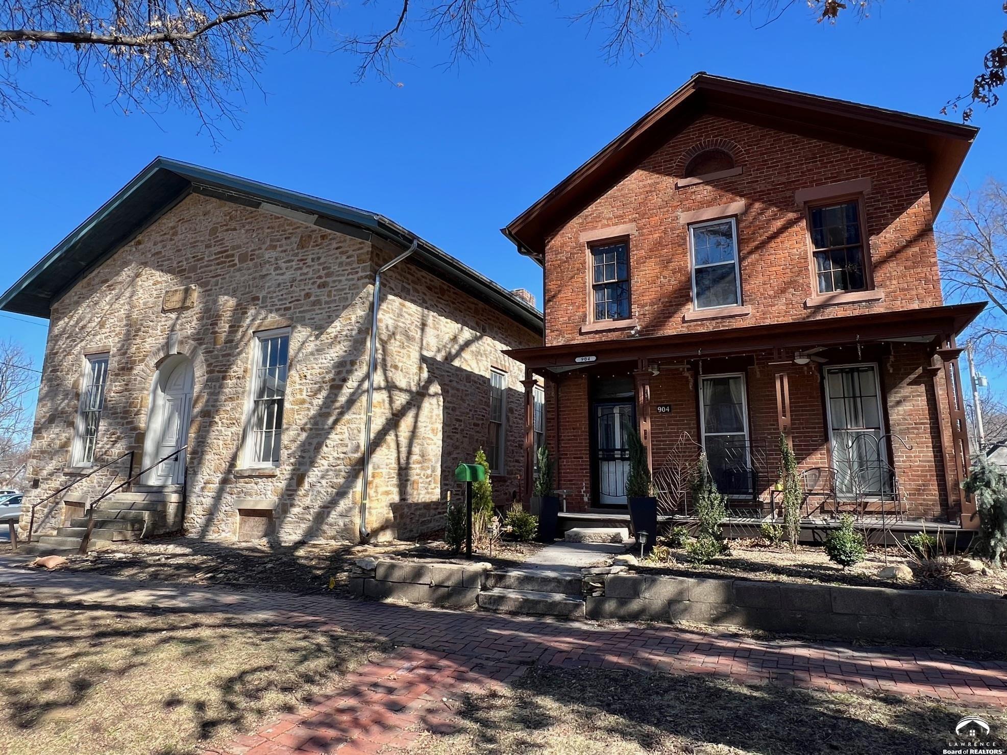 904 Rhode Island Street Lawrence, KS 66044 - Photo 6 of 73