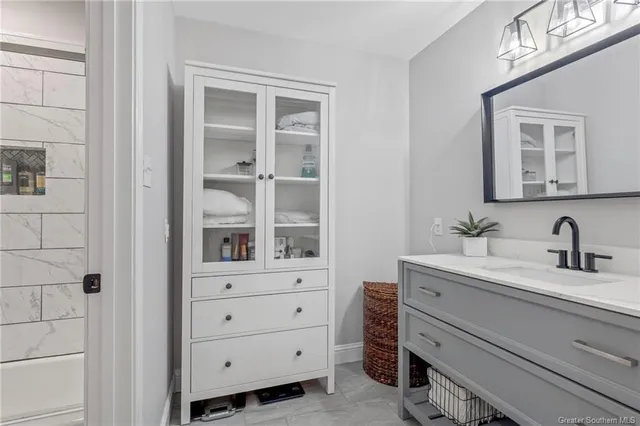 $199,000 | 725 Blackman Street, Lake Charles, LA 70605