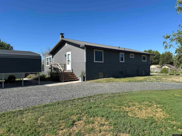 $259,900 | 406 Boyd Street, Yoder, WY 82244