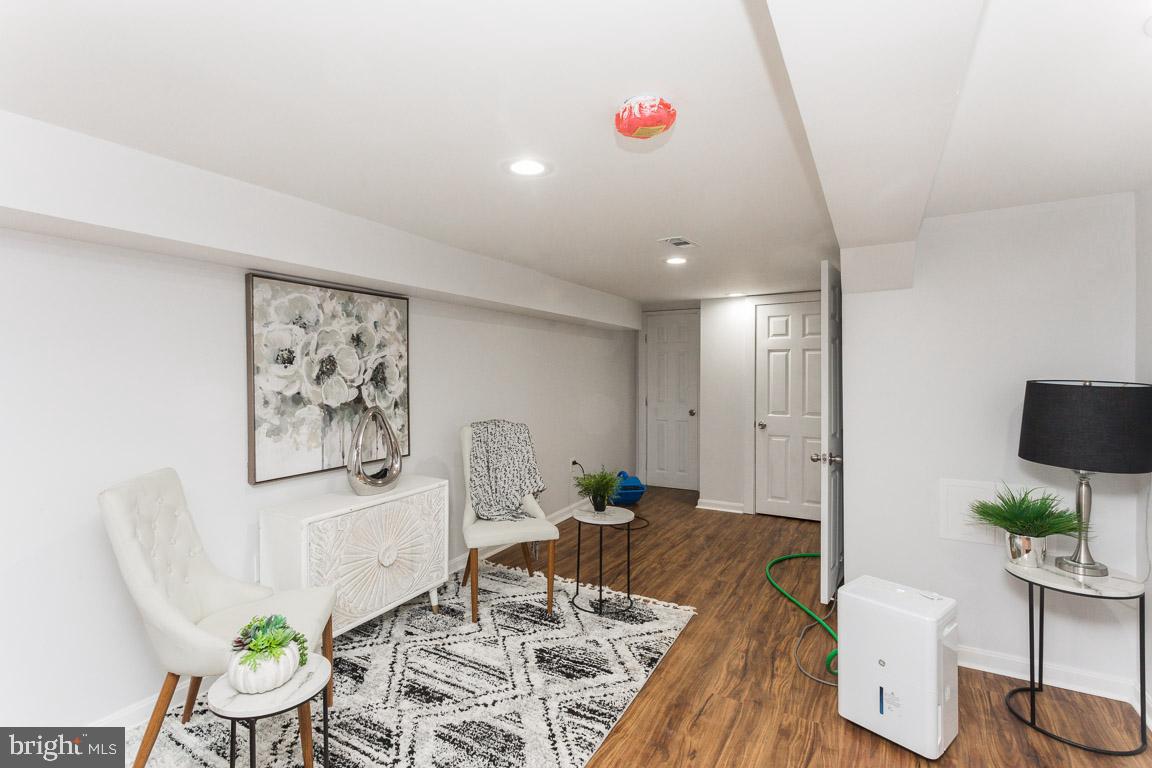 2625 West Cold Spring Lane Baltimore, MD 21215 - Photo 26 of 32 Finished basement w/ Full bathroom and bedroom/den
