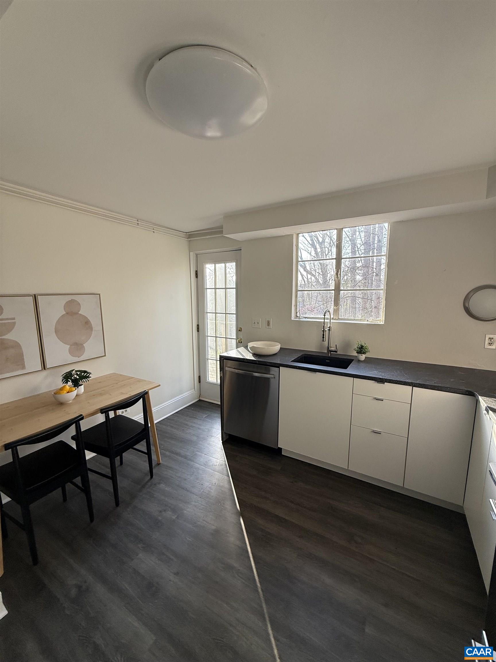 2709 Eton Road Charlottesville, VA 22903 - Photo 6 of 16