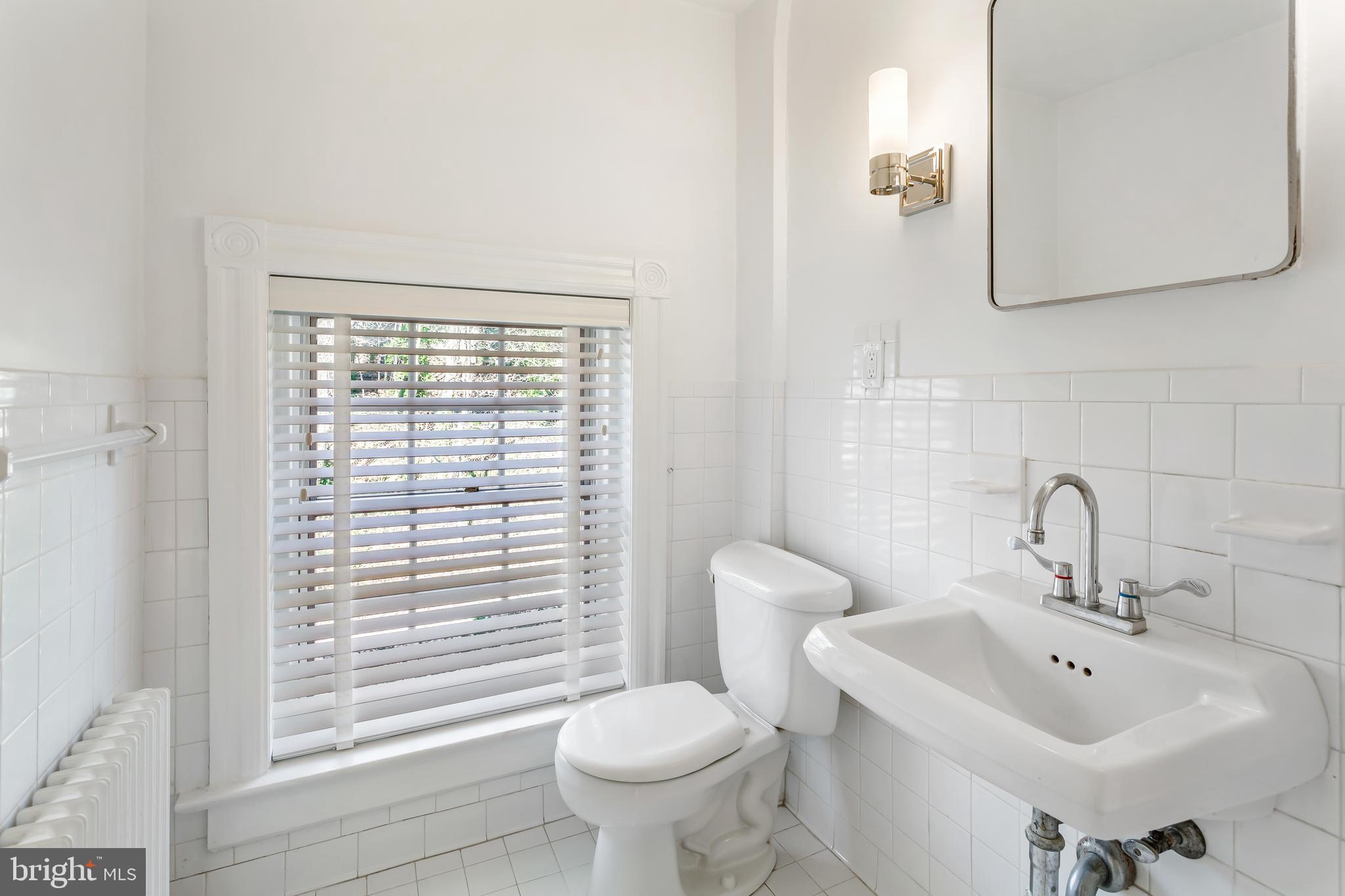 2236 Decatur Place Northwest Washington, DC 20008 - Photo 13 of 29 Owner Suite Bath