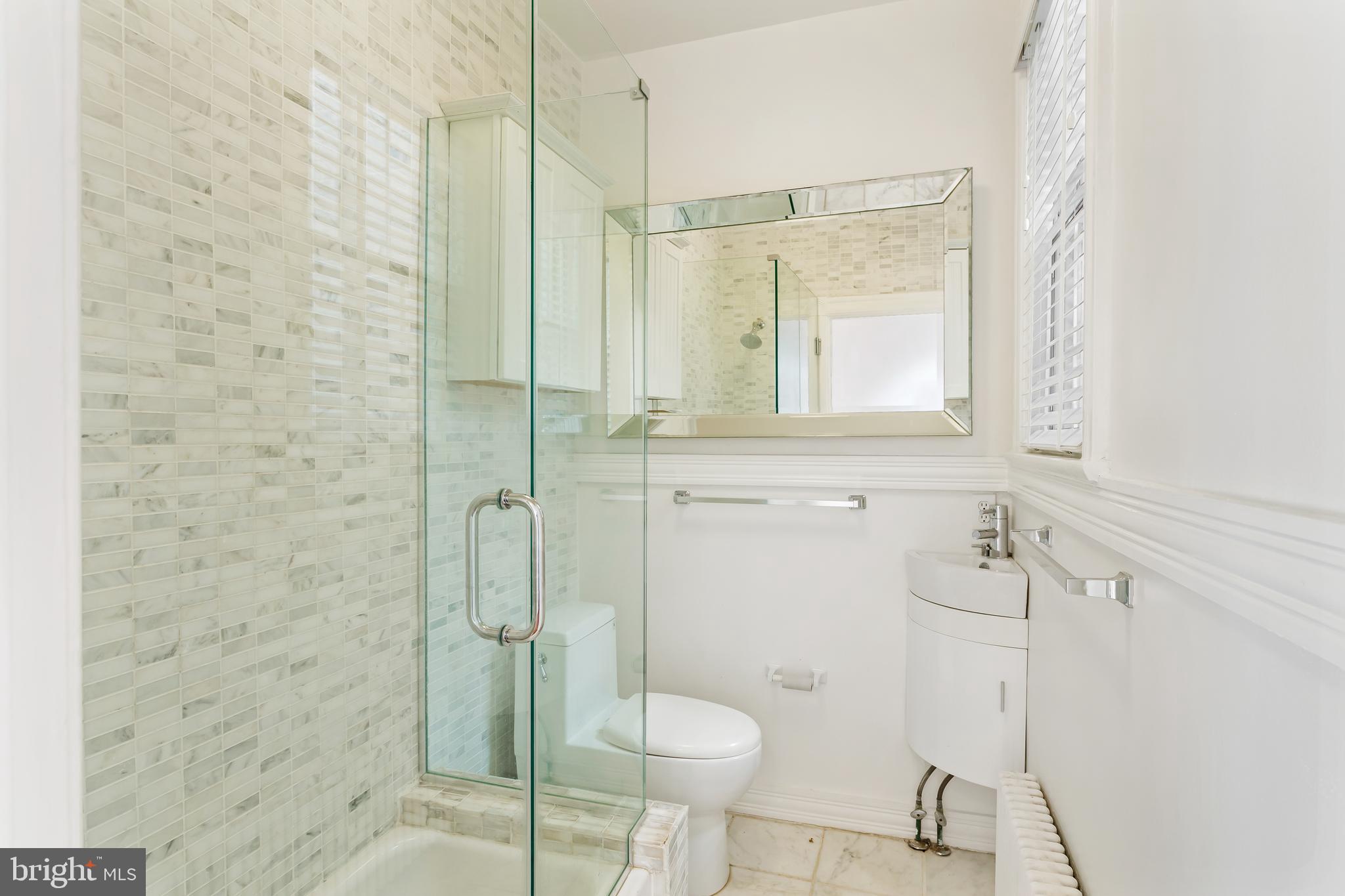 2236 Decatur Place Northwest Washington, DC 20008 - Photo 20 of 29 Unit 2 Full Bath