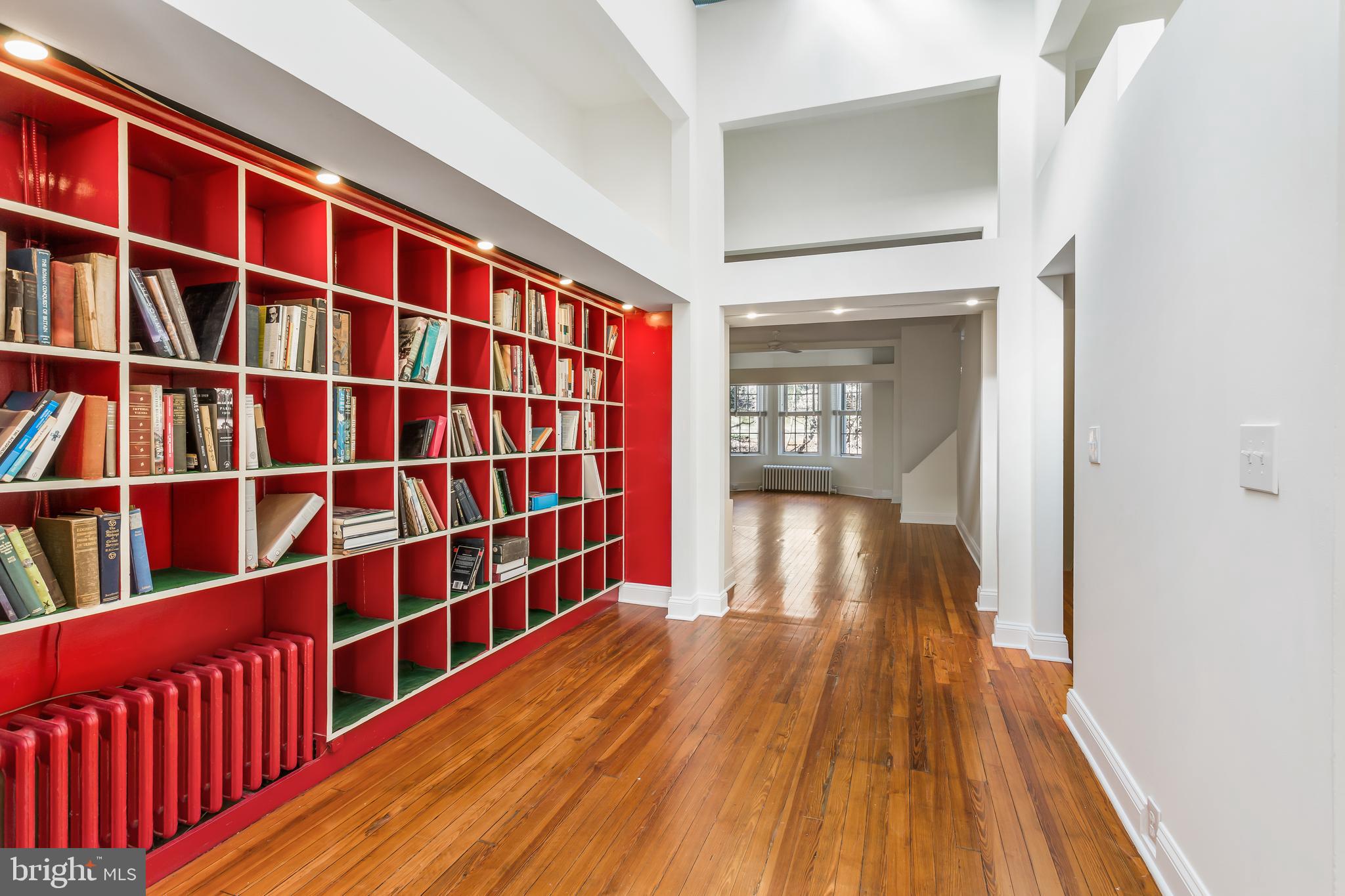 2236 Decatur Place Northwest Washington, DC 20008 - Photo 5 of 29 Owner Suite Library