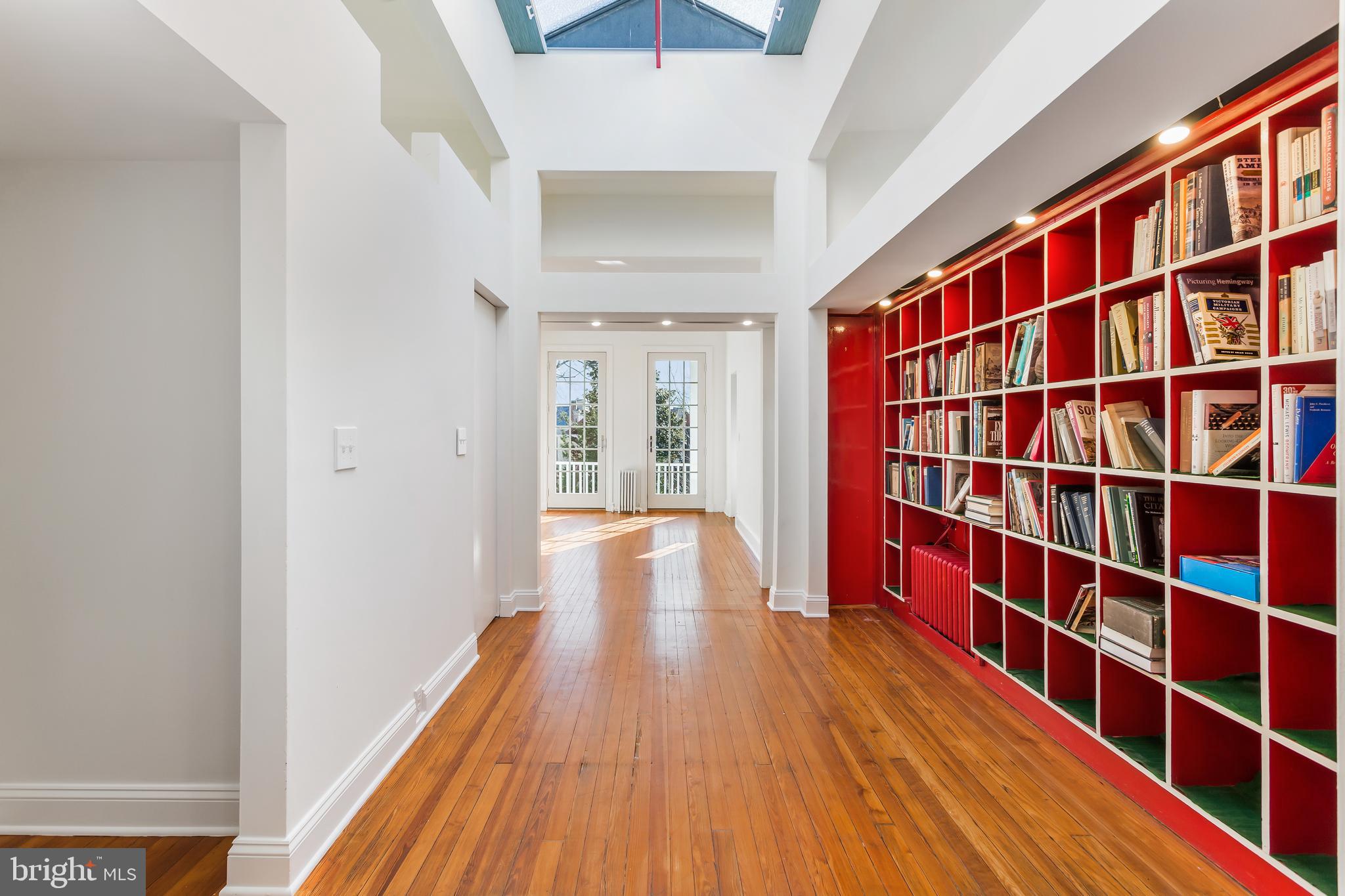 2236 Decatur Place Northwest Washington, DC 20008 - Photo 6 of 29 Owner Suite Library