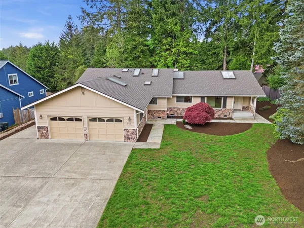 $585,000 | 707 Wily Street Northwest, Olympia, WA 98502