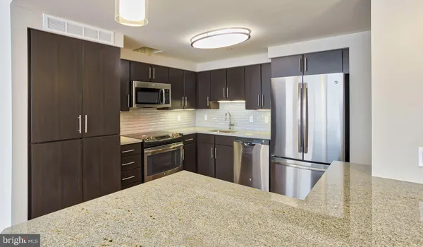 $1,816 | 1815 John F Kennedy Boulevard, Unit 0B1202, Philadelphia, PA 19103