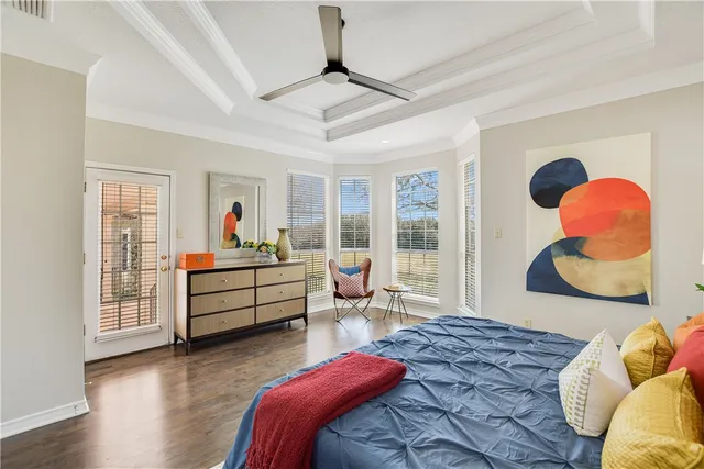 $670,000 | 7 Tourney Lane, The Hills, TX 78738