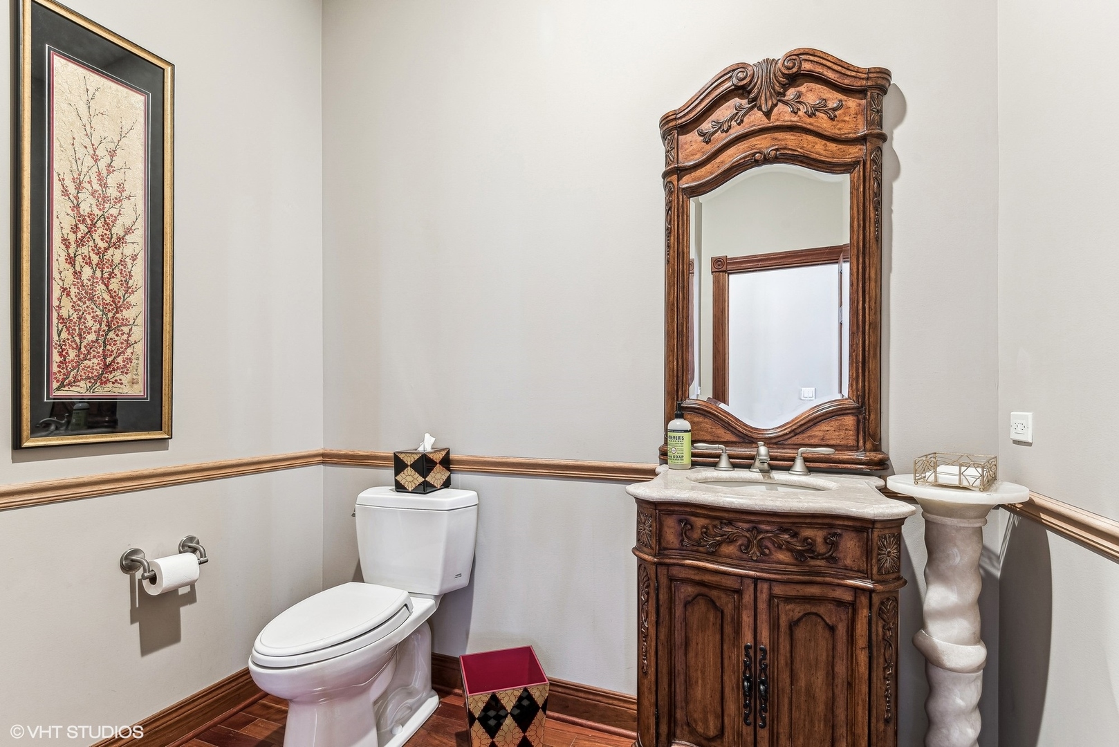 1930 Oakwood Road Northbrook, IL 60062 - Photo 16 of 34 Gallery Image 16