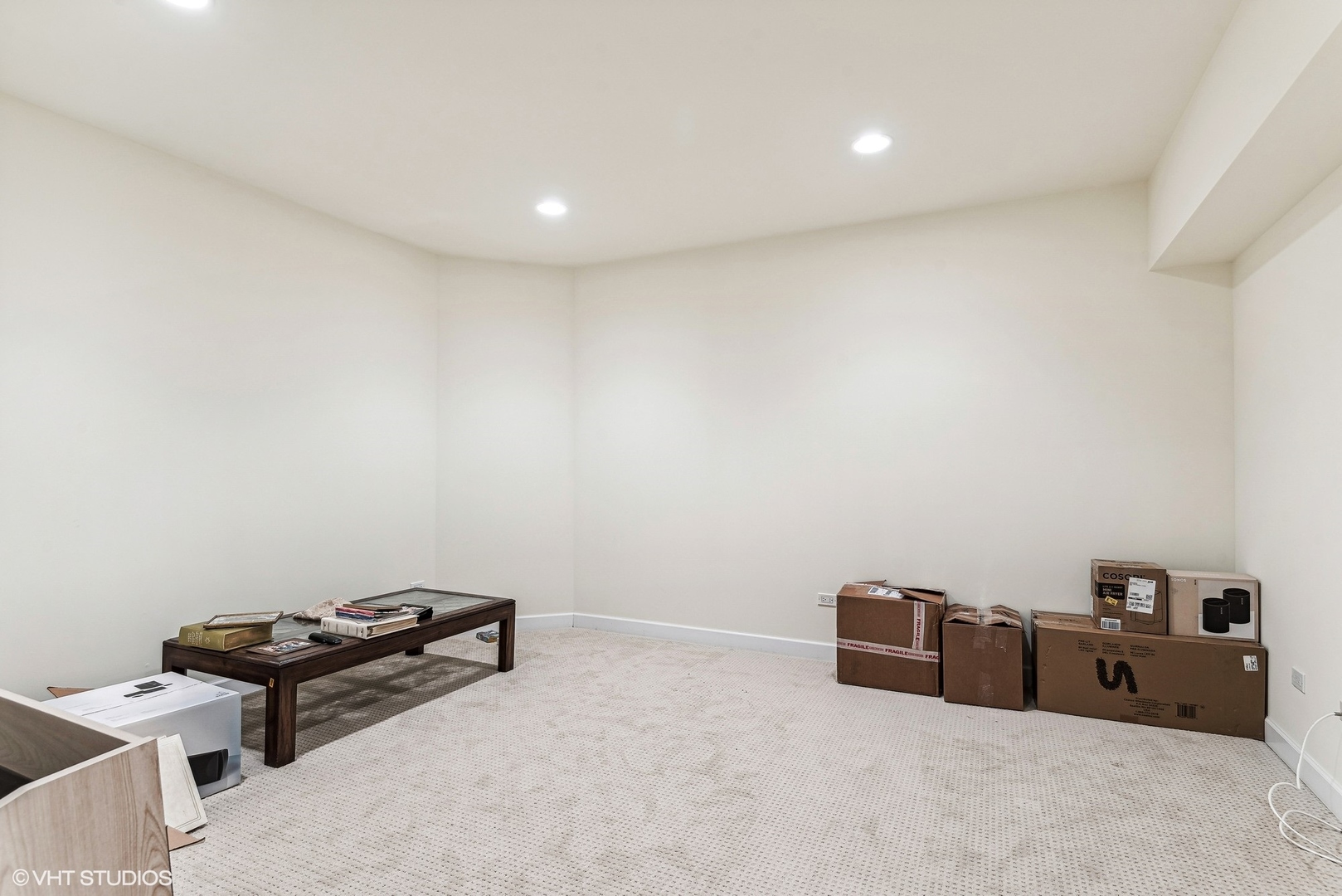1930 Oakwood Road Northbrook, IL 60062 - Photo 26 of 34 Gallery Image 26