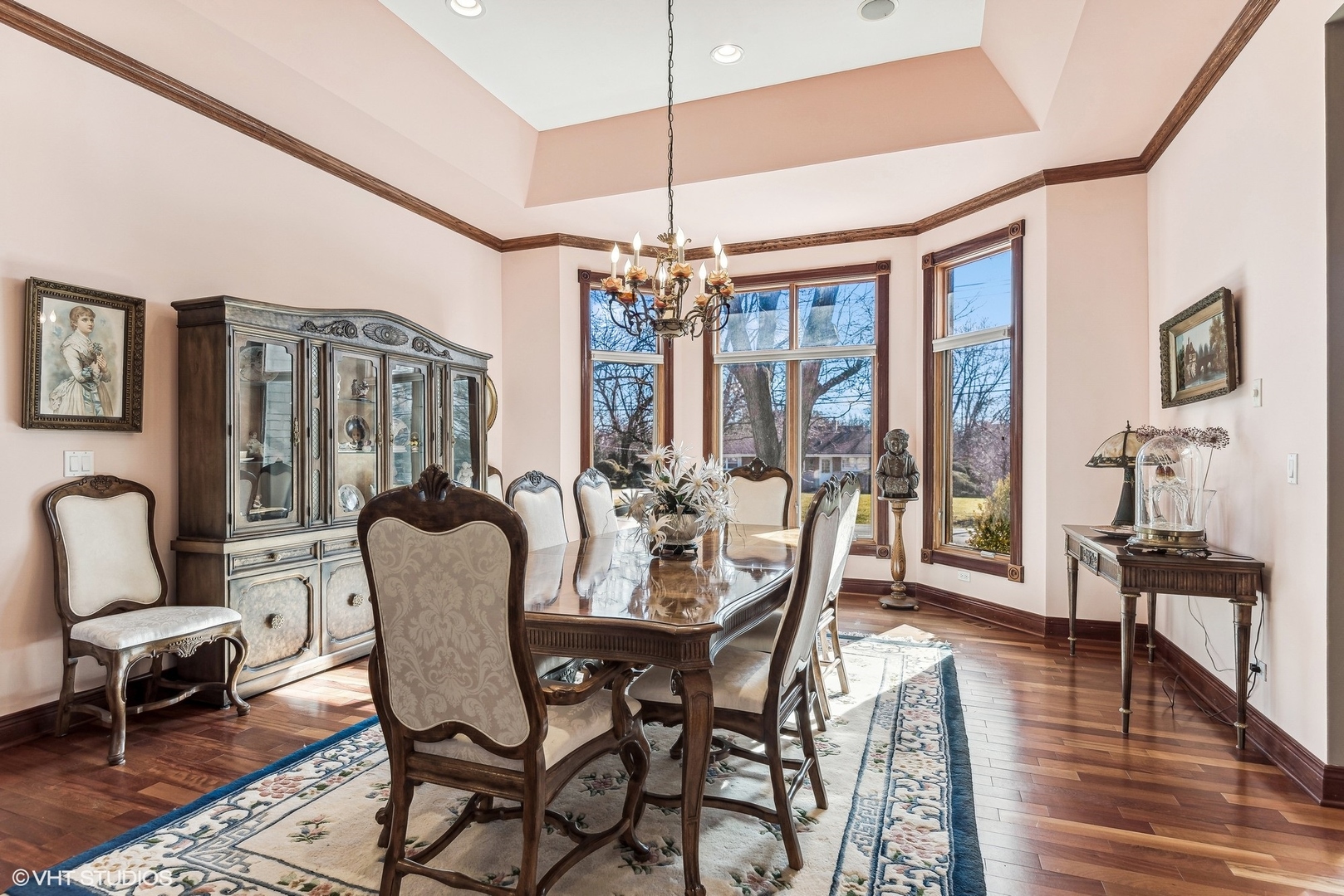 1930 Oakwood Road Northbrook, IL 60062 - Photo 6 of 34 Gallery Image 6